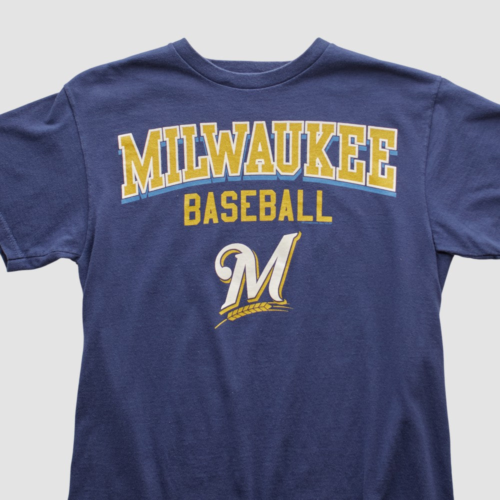 Milwaukee Brewers Genuine Merchandise 2000s T-shirt Outlet
