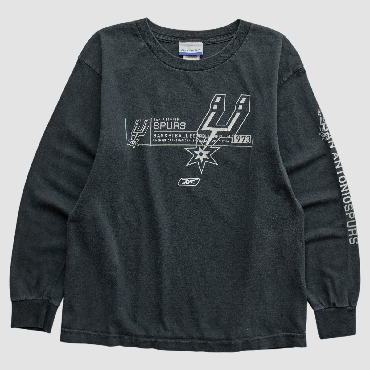 Vintage San Antonio Spurs Reebok 2000s Long Sleeve T-shirt Black