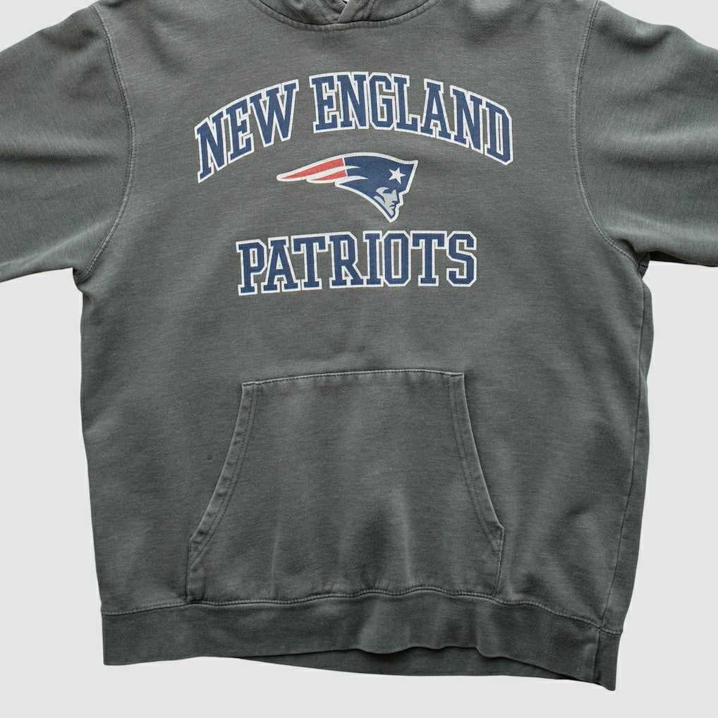 New England Patriots Majestic 2010s Hooded Pullover Sweatshirt - Gray Vintage - Fanatics