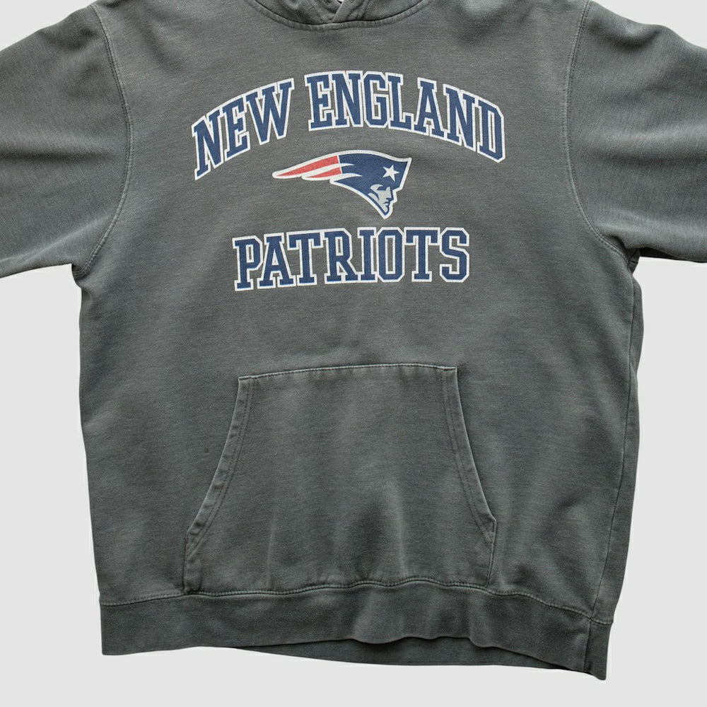 New England Patriots Majestic 2010s Hooded Pullover Sweatshirt - Gray Vintage - Fanatics