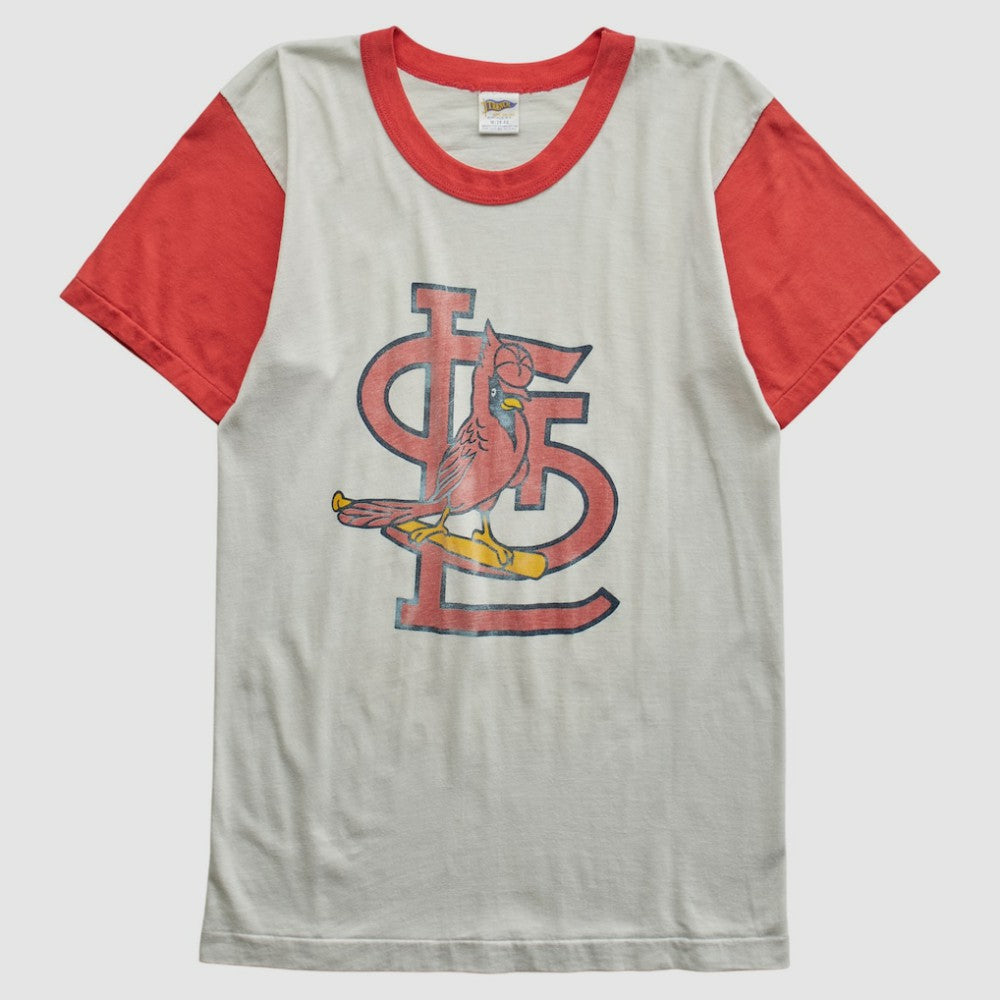 St. Louis Cardinals Trench 90s T-shirt Near Me
