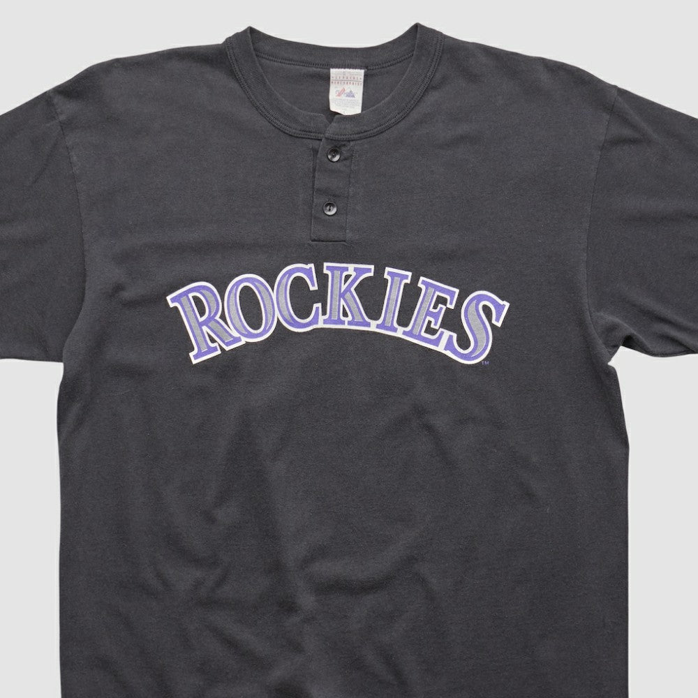 Colorado Rockies Majestic 2000s T-shirt Near Me