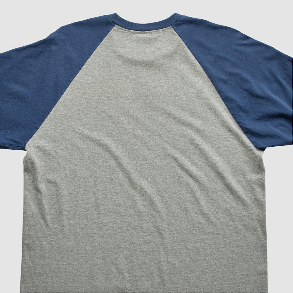 Chicago Cubs Lee Apparel 2000s T-shirt Online