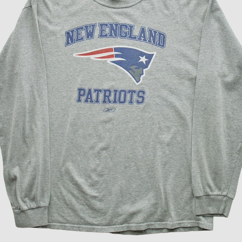 New England Patriots NFL 2000s Long Sleeve T-shirt - Heather Gray Vintage - Fanatics