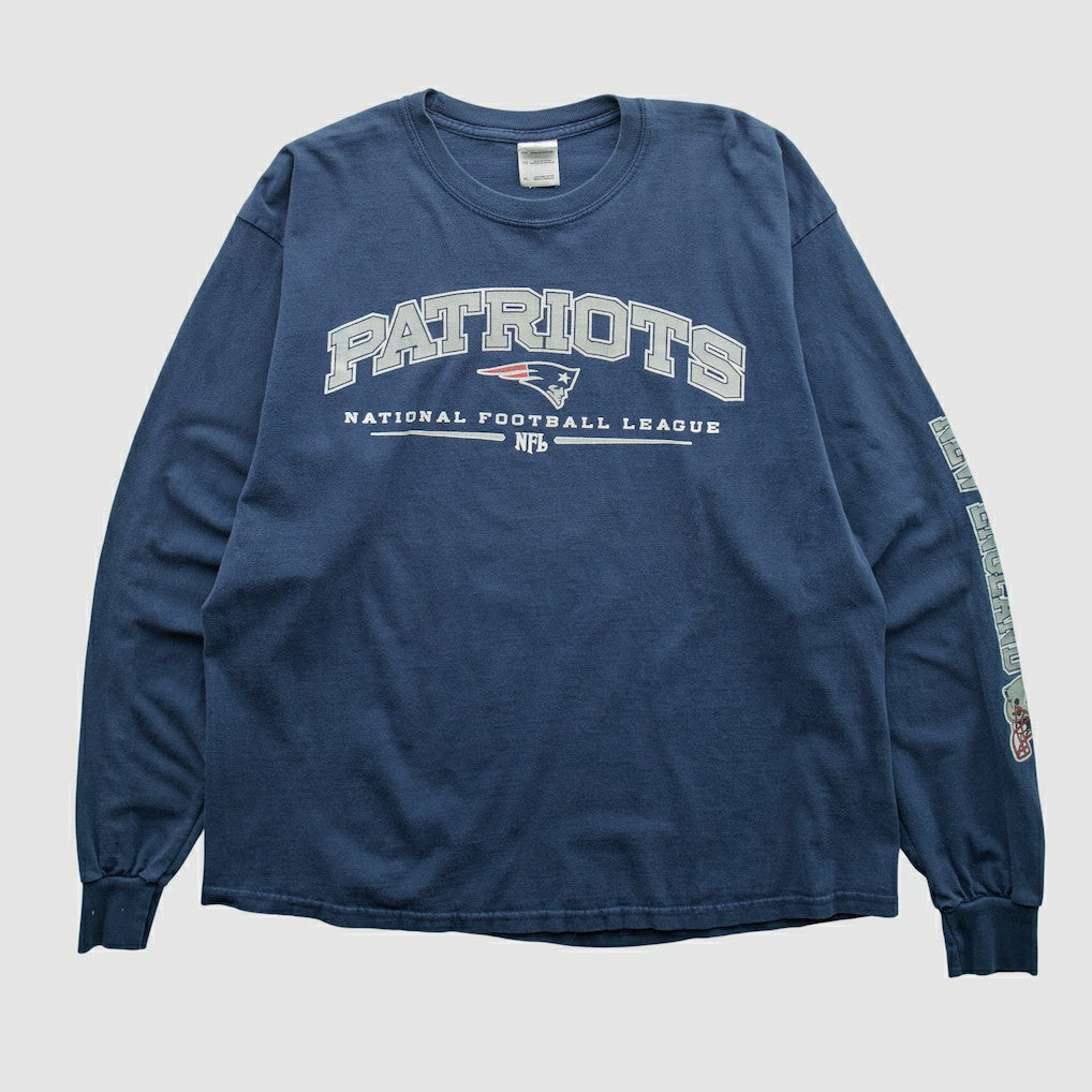 New England Patriots Gildan 2000s Long Sleeve T-shirt - Navy Vintage - Fanatics