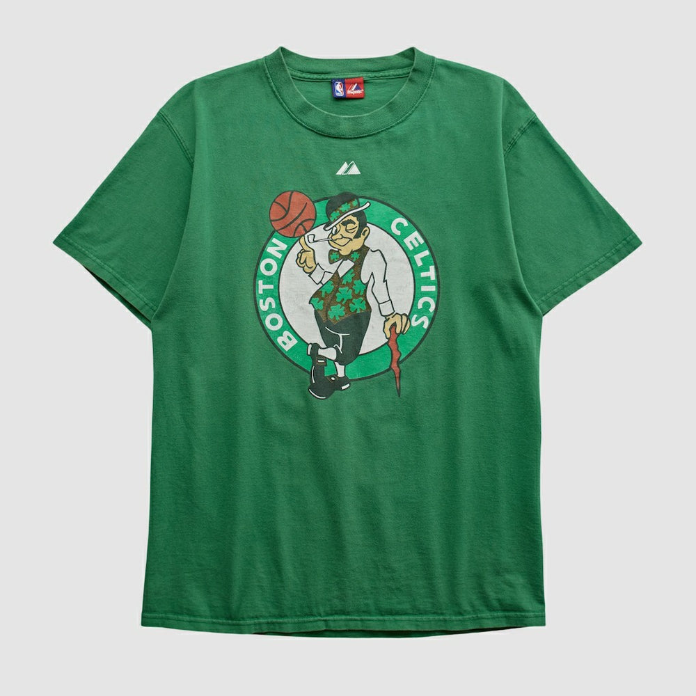 Vintage Boston Celtics Majestic 2000s T-shirt Green