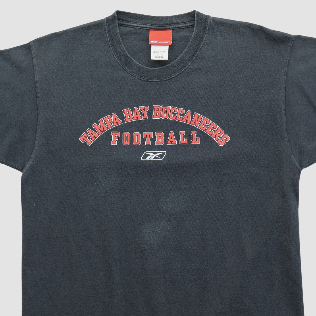 Tampa Bay Buccaneers Reebok 2000s T-shirt - Black Vintage - Fanatics