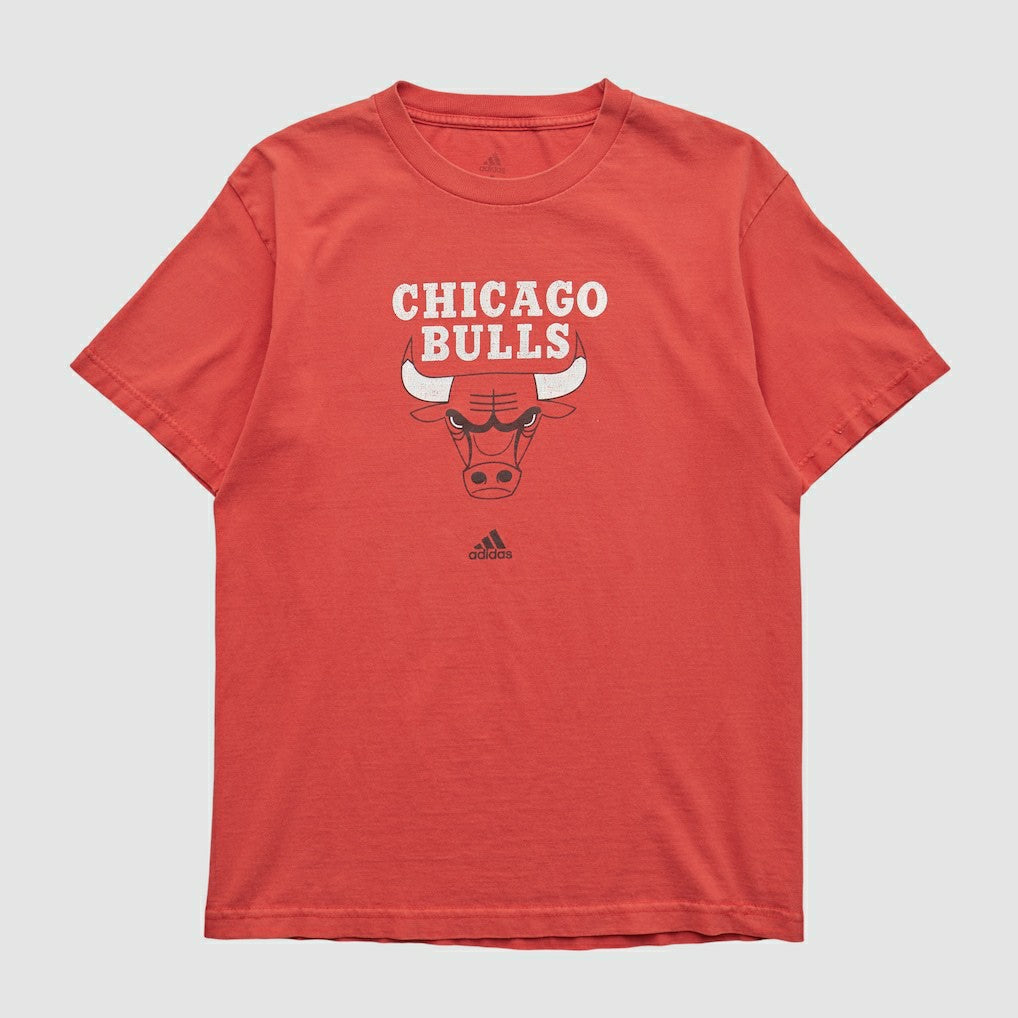 Adidas Chicago Bulls 2000s T-shirt Red Vintage