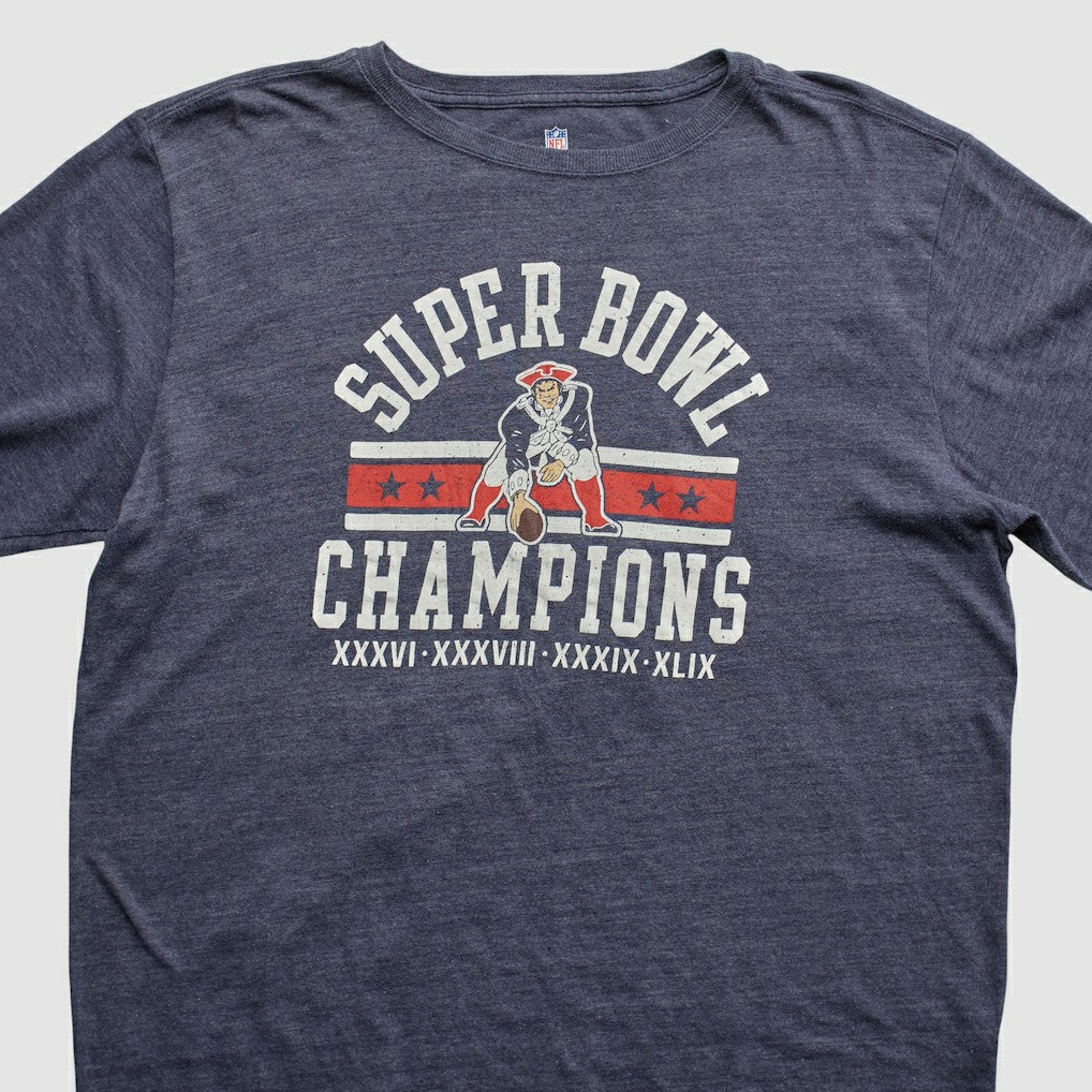 New England Patriots NFL Pro Line 2015 Long Sleeve T-shirt - Navy Vintage - Fanatics