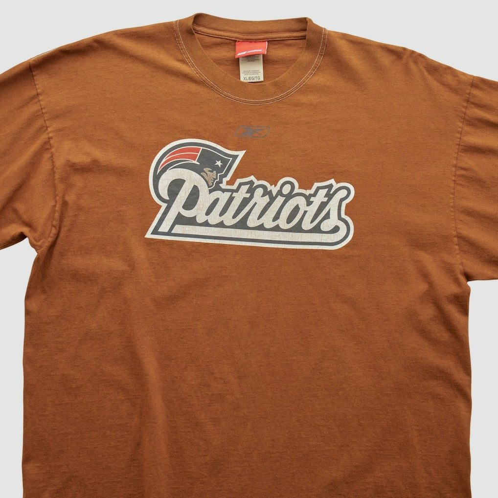 New England Patriots Reebok 2000s Long Sleeve T-shirt - Clay Vintage - Fanatics