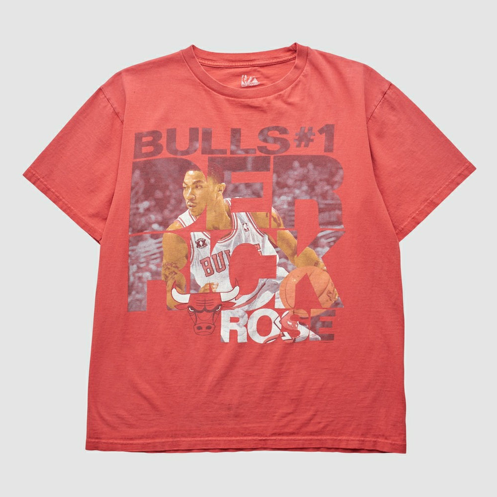Vintage Chicago Bulls Majestic 2000s T-shirt Red