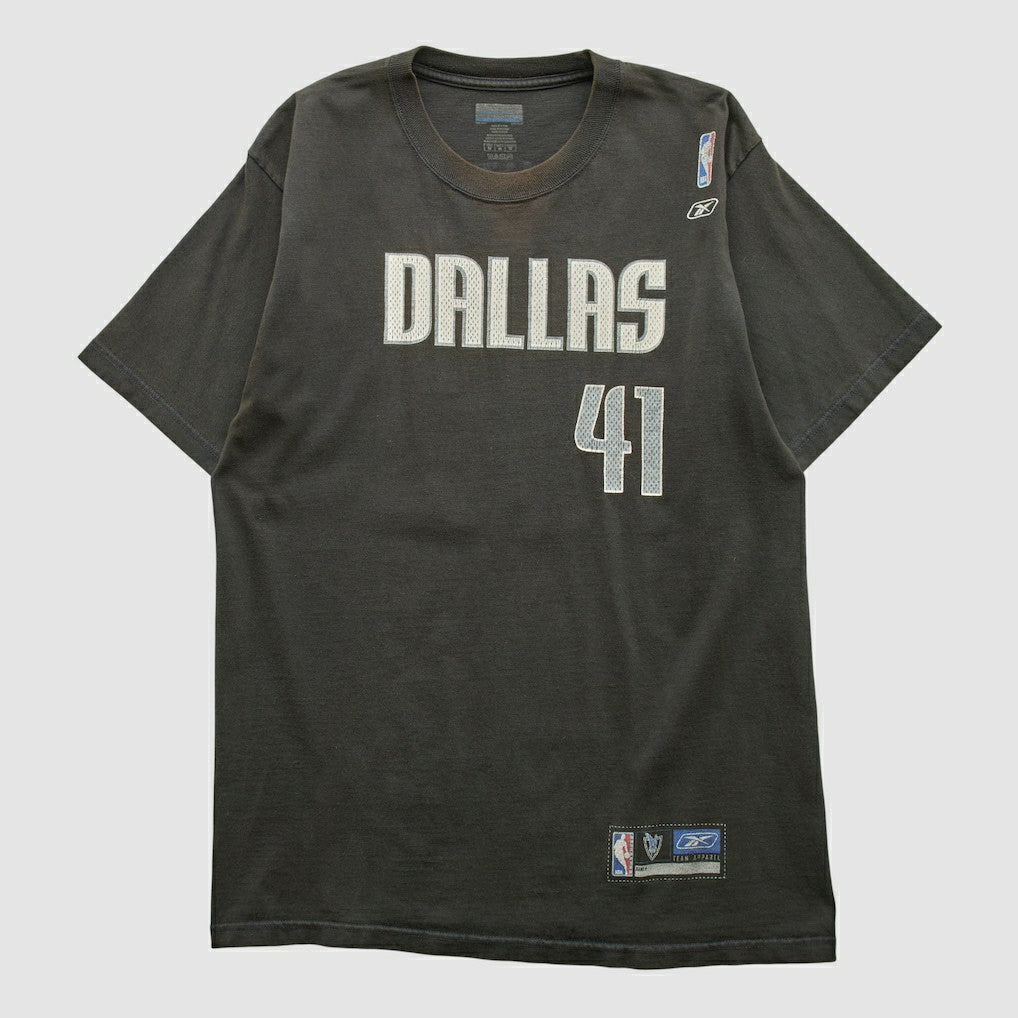 Vintage Dallas Mavericks Reebok 2000s T-shirt Black