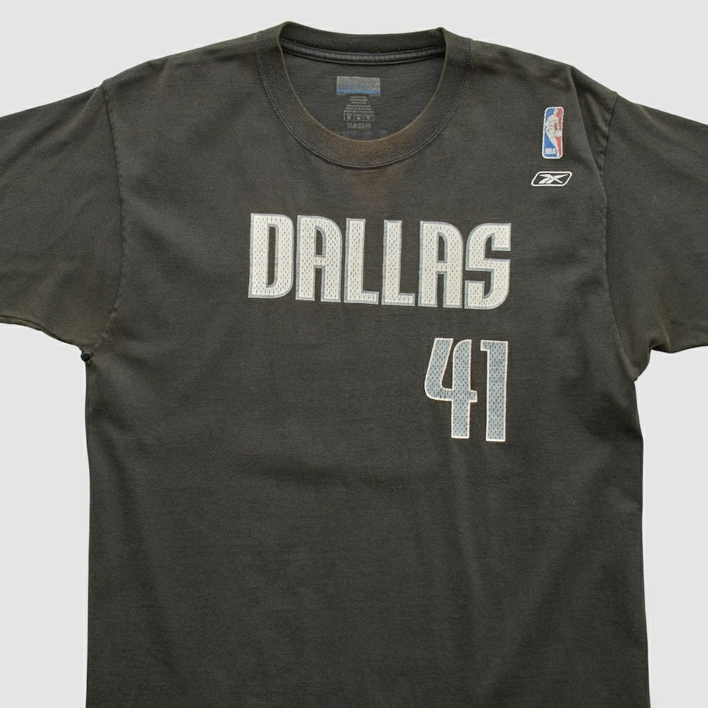 Vintage Dallas Mavericks Reebok 2000s T-shirt Black