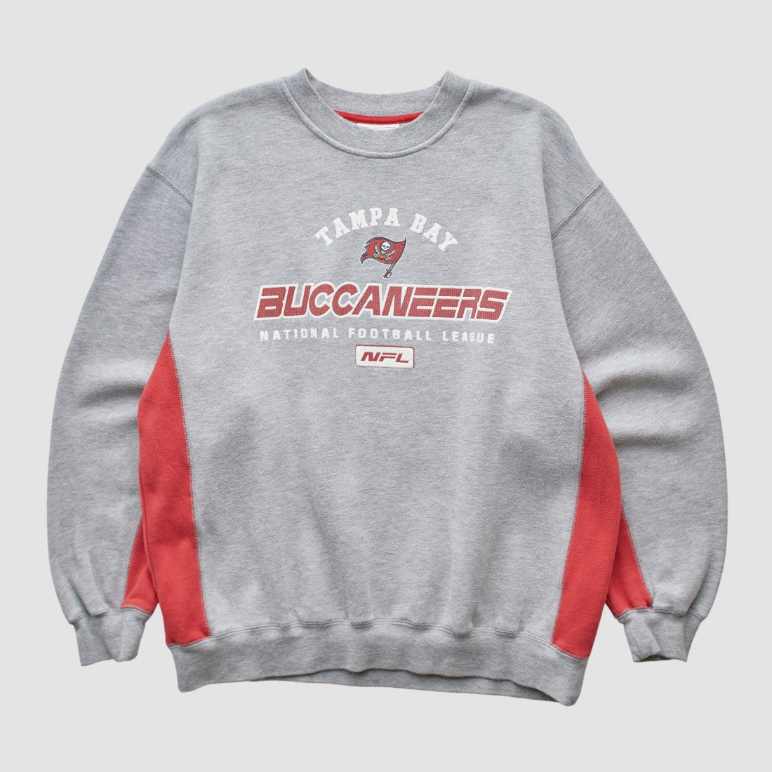 Tampa Bay Buccaneers NFL 2000s Pullover Sweatshirt - Heather Gray Vintage - Fanatics