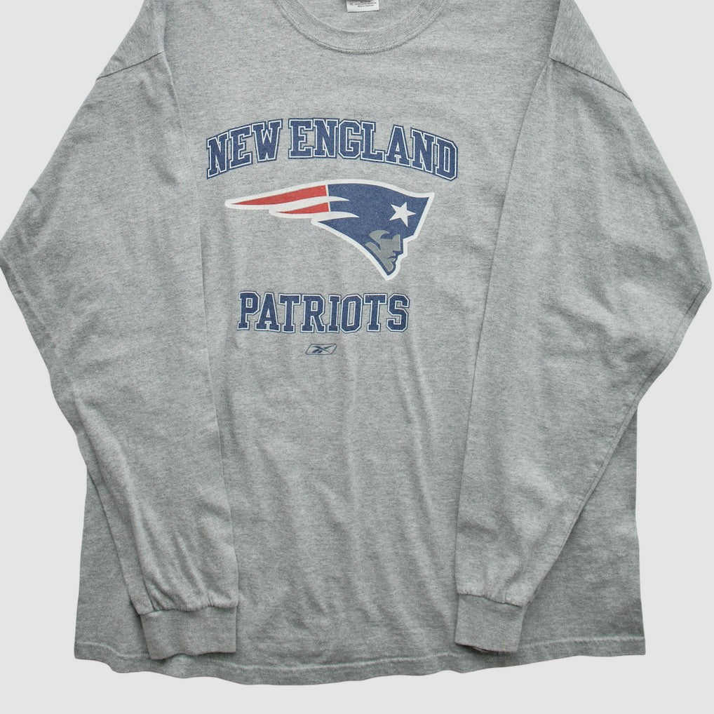 New England Patriots NFL 2000s Long Sleeve T-shirt - Heather Gray Vintage - Fanatics