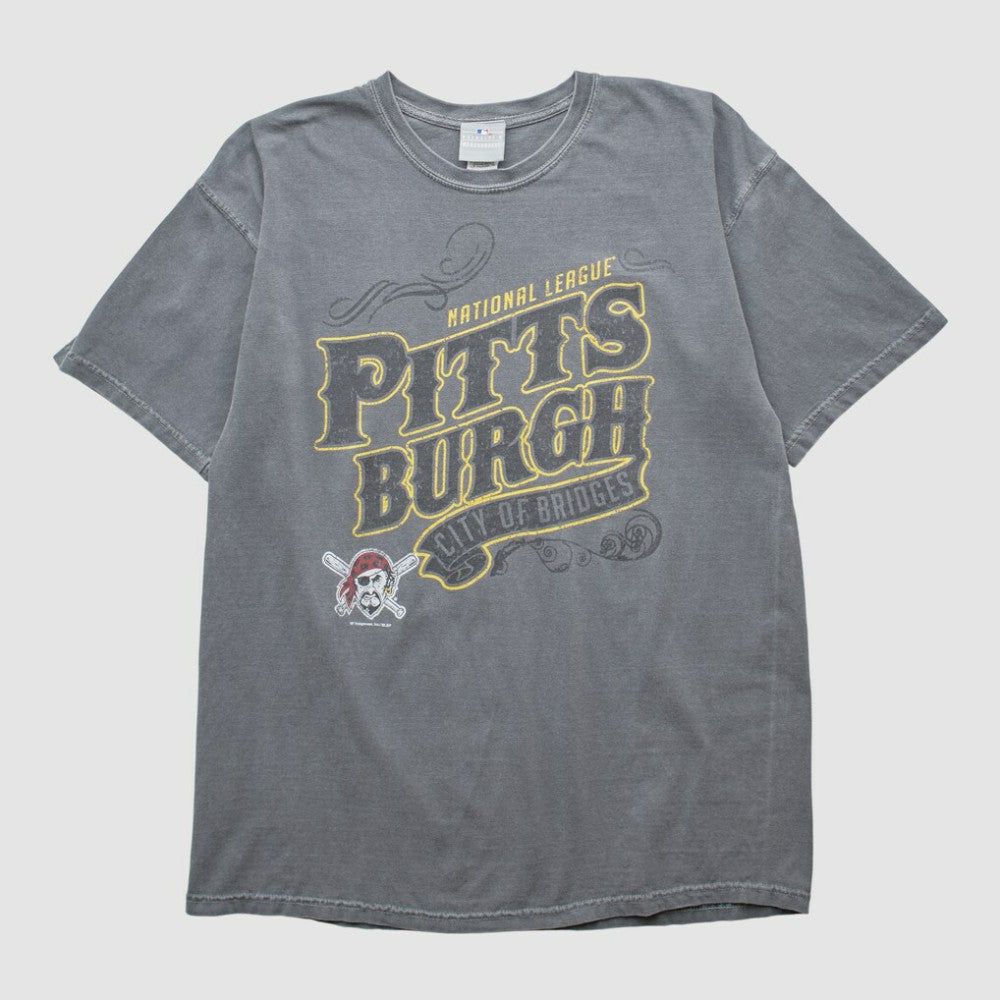Pittsburgh Pirates Genuine Merchandise 2000s T-shirt Outlet