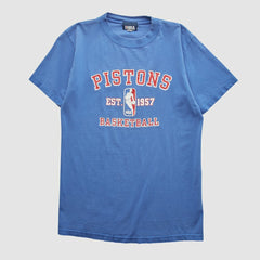Vintage Detroit Pistons NBA 2000s T-shirt Blue