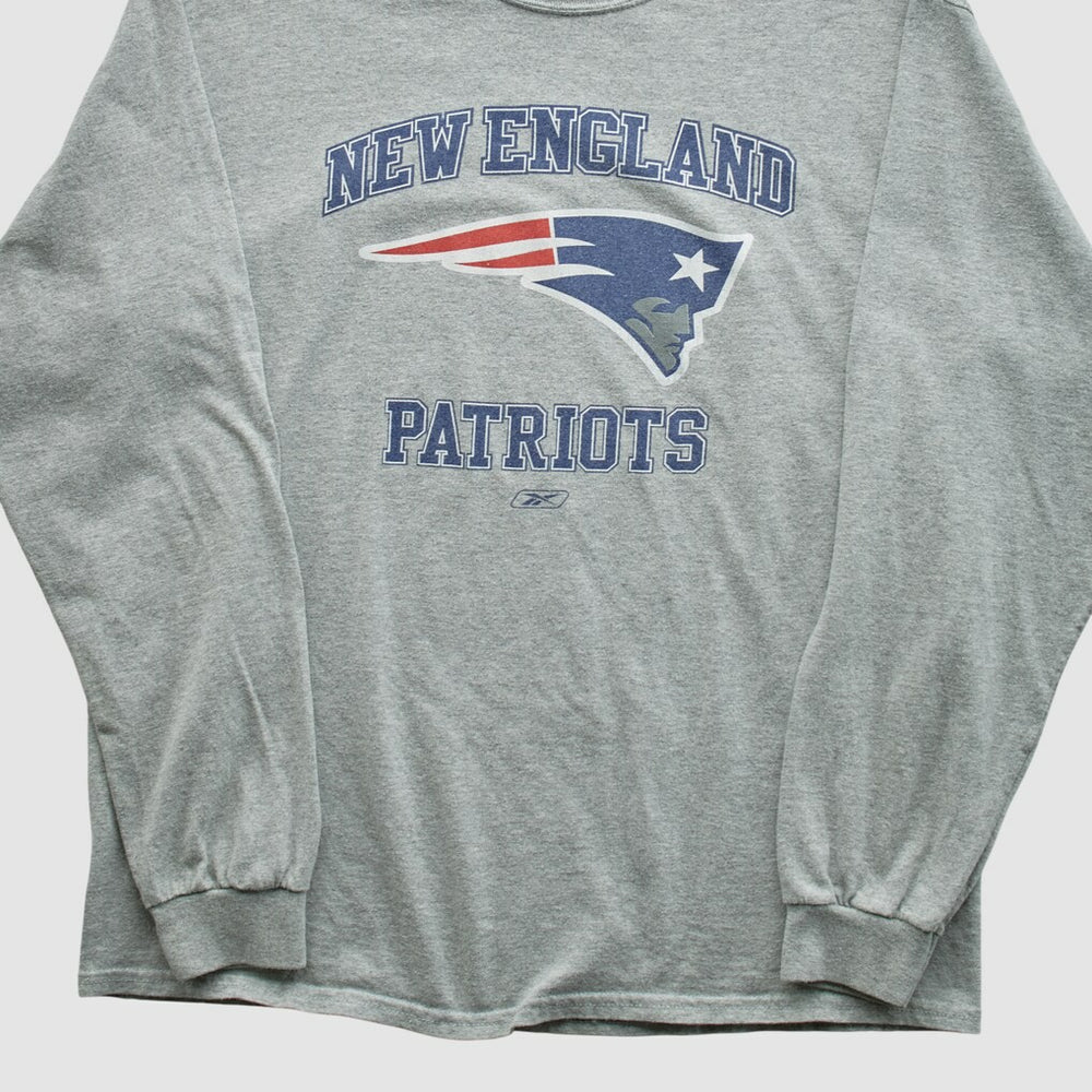 New England Patriots NFL 2000s Long Sleeve T-shirt - Heather Gray Vintage - Fanatics