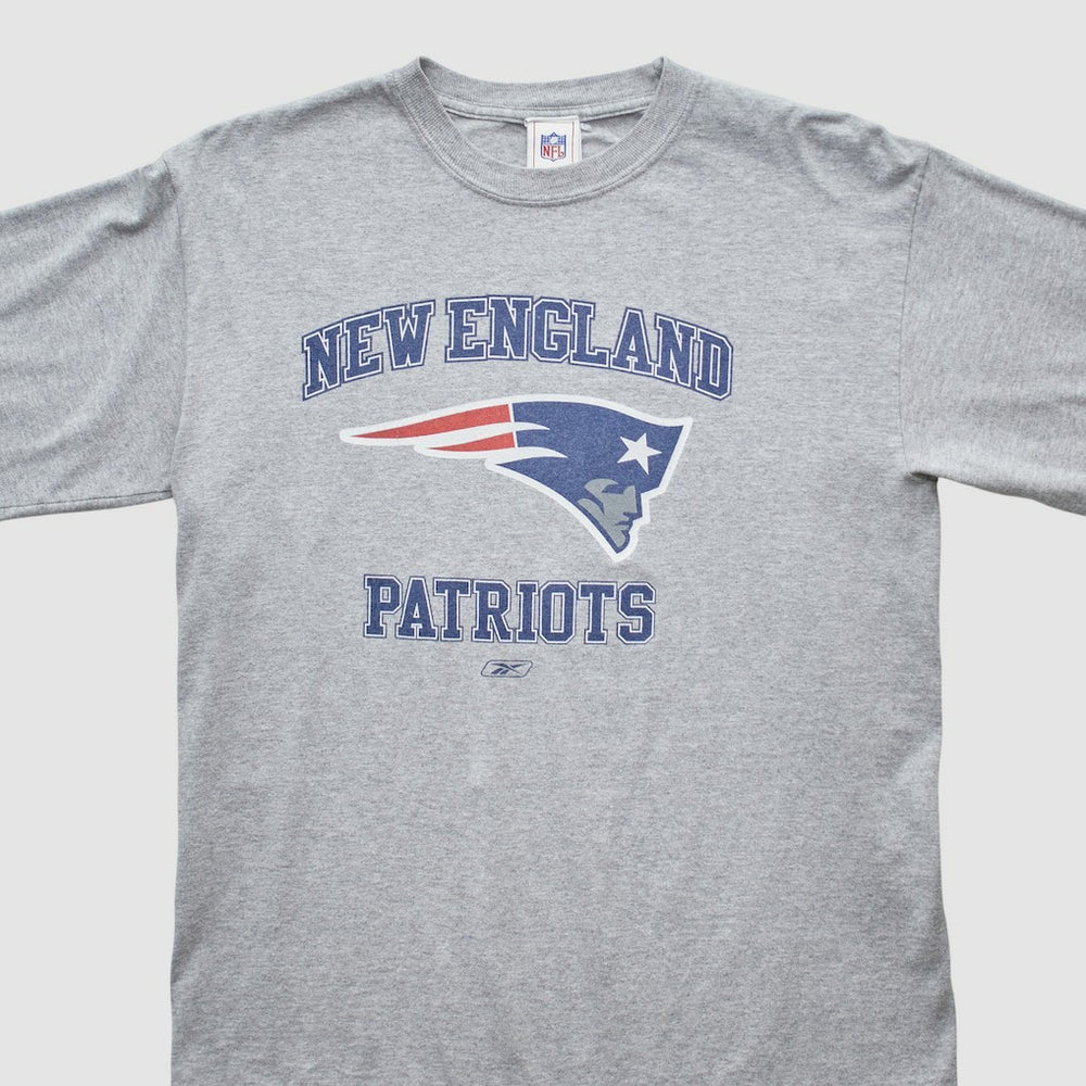 New England Patriots Reebok 2000s Long Sleeve T-shirt - Heather Gray Vintage - Fanatics