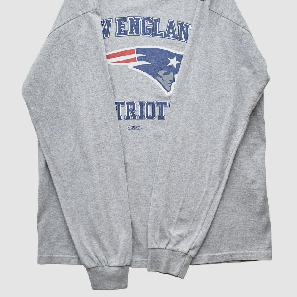 New England Patriots Reebok 2000s Long Sleeve T-shirt - Heather Gray Vintage - Fanatics