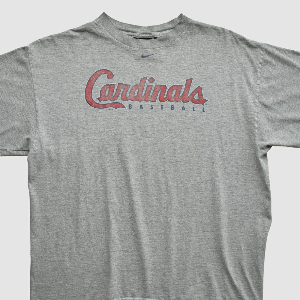 St. Louis Cardinals Nike 2000s T-shirt Near Me