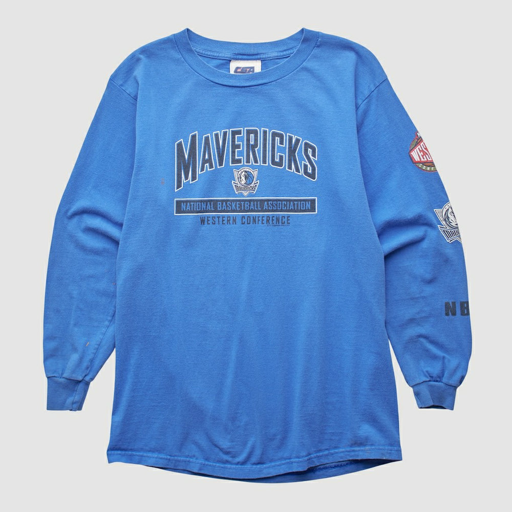 Vintage Dallas Mavericks CSA 2000s Long Sleeve T-shirt Blue