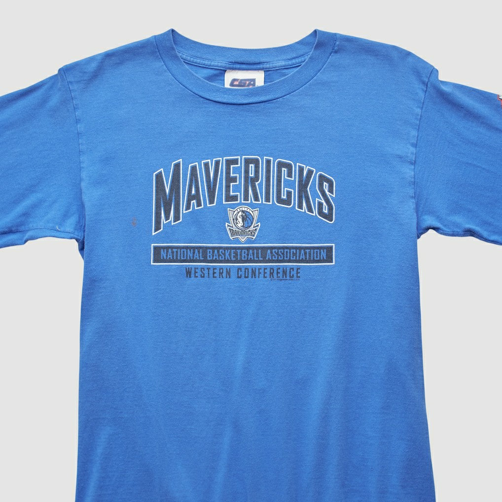 Vintage Dallas Mavericks CSA 2000s Long Sleeve T-shirt Blue