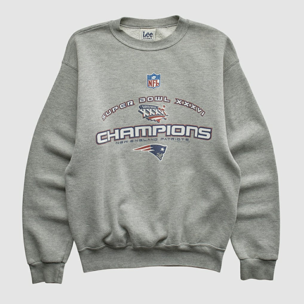New England Patriots Lee Sport 2002 Pullover Sweatshirt - Heather Gray Vintage - Fanatics