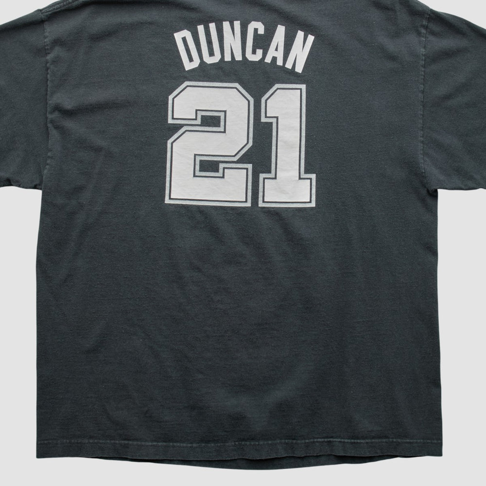 Vintage San Antonio Spurs NBA 2000s T-shirt Black