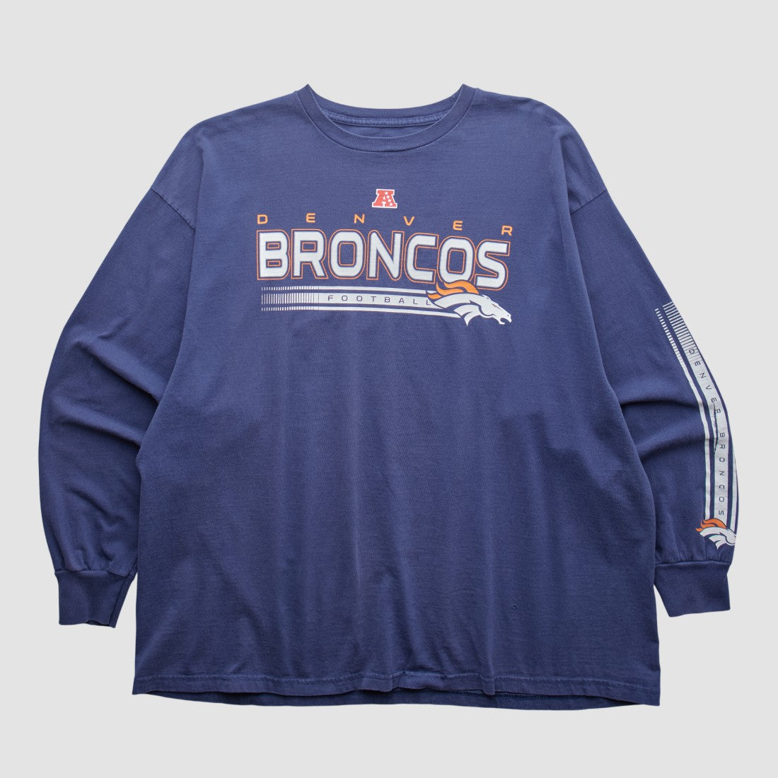 Denver Broncos NFL 2000s Long Sleeve T-shirt - Navy Vintage - Fanatics