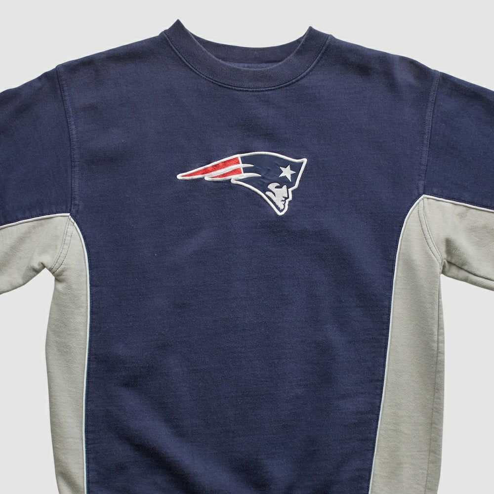 New England Patriots Reebok 2000s Pullover Sweatshirt - Navy Vintage - Fanatics