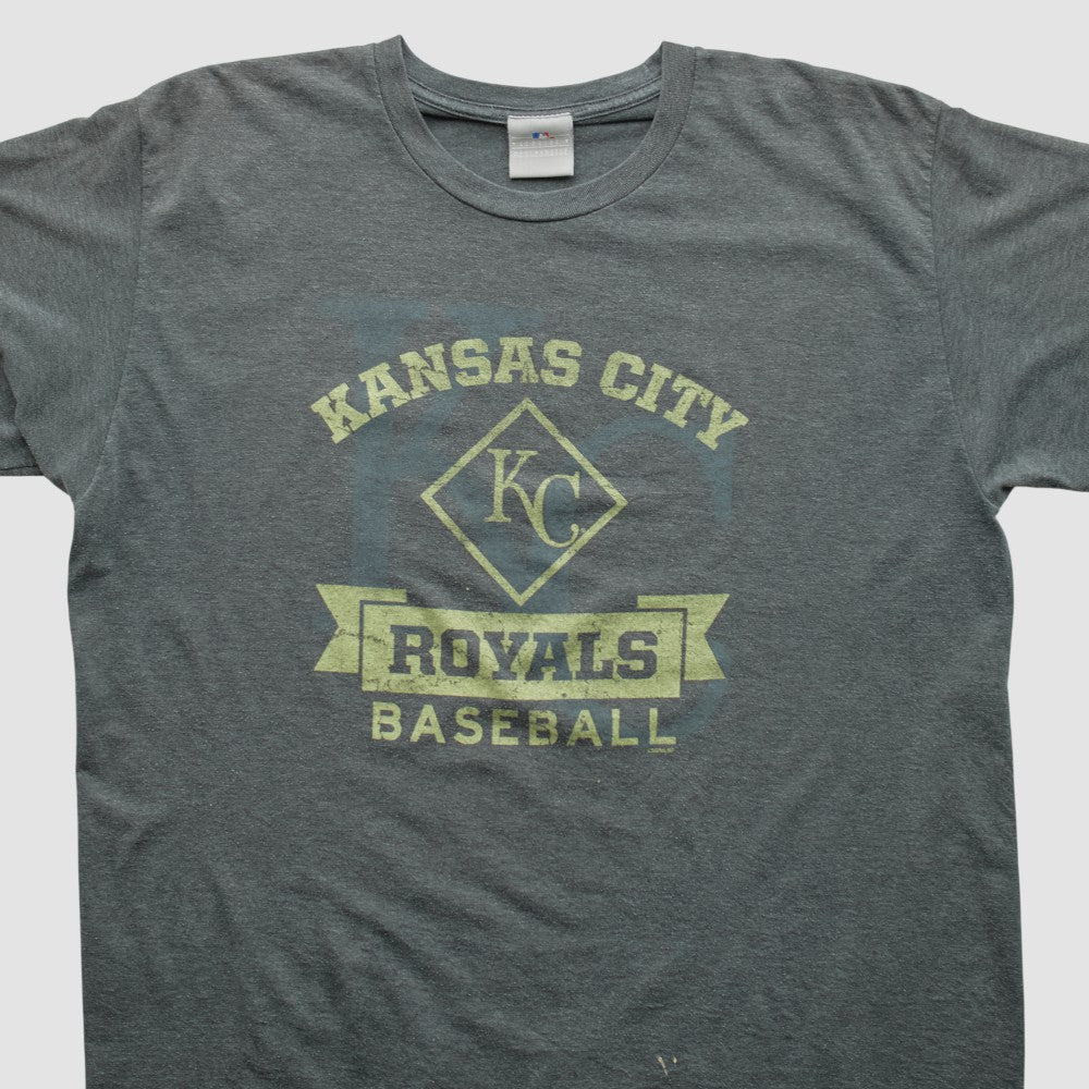 Kansas City Royals Genuine Merchandise 2000s T-shirt Sale