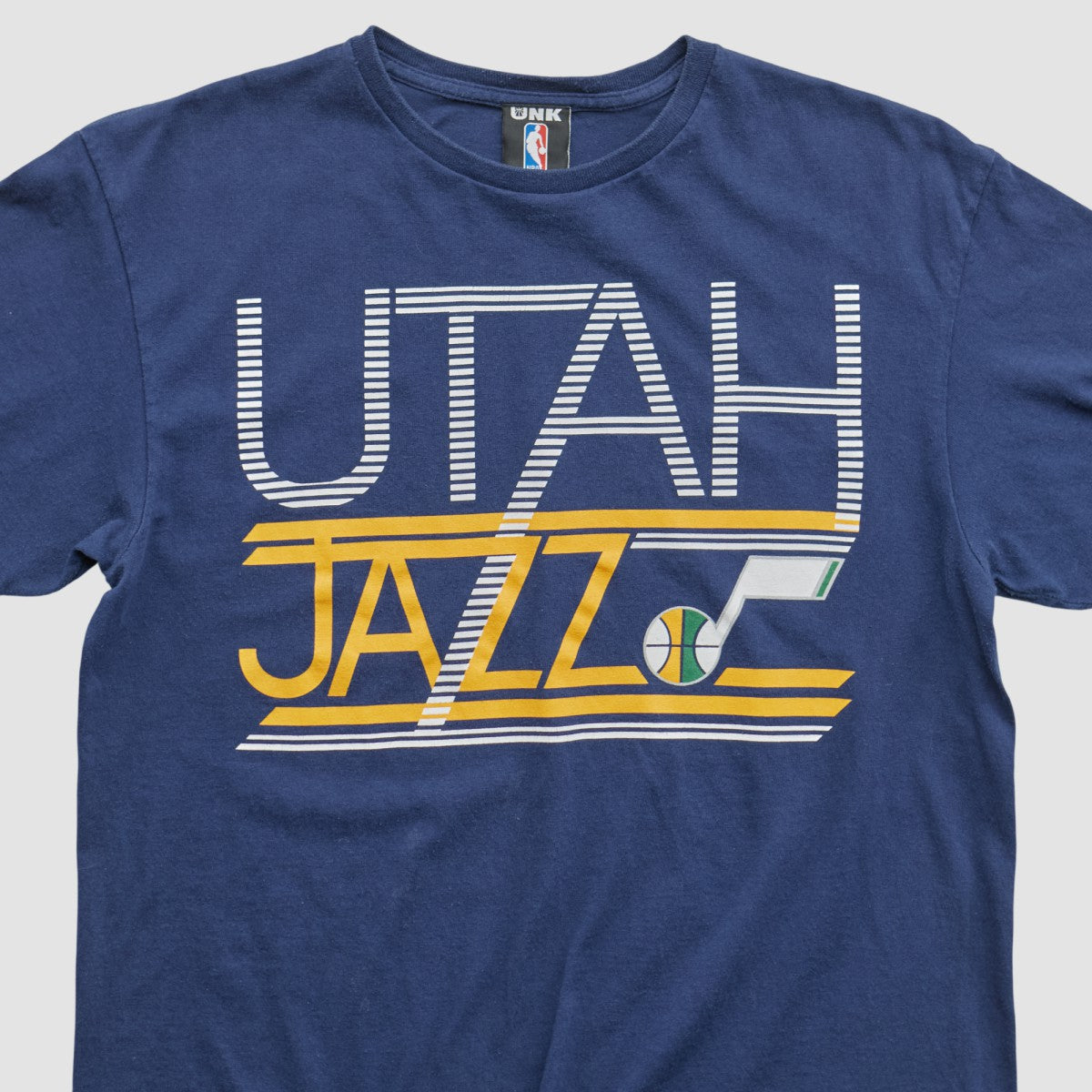 Vintage Utah Jazz UNK 2010s T-shirt Navy
