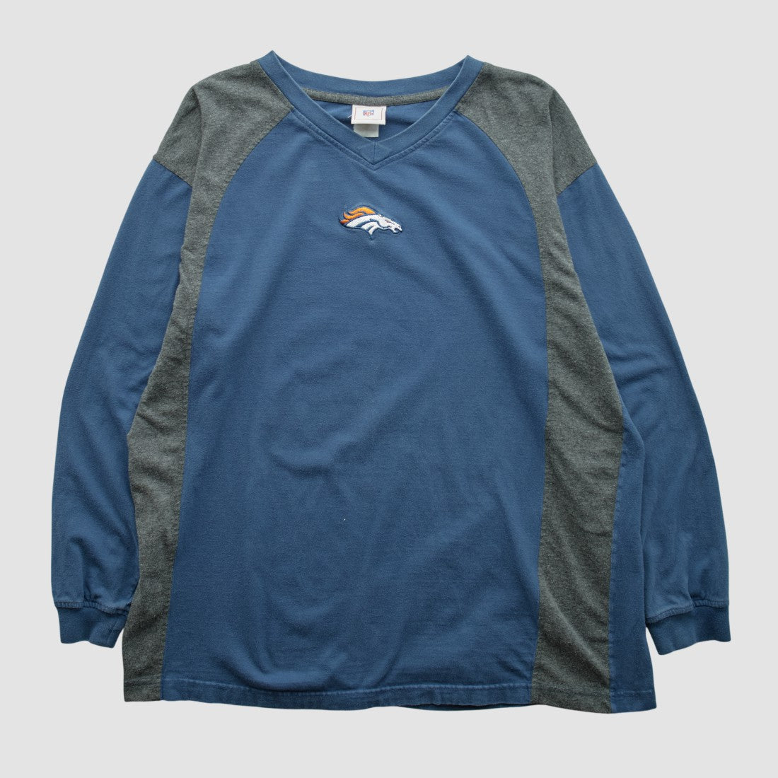 Denver Broncos NFL 2000s Long Sleeve T-shirt - Navy Vintage - Fanatics