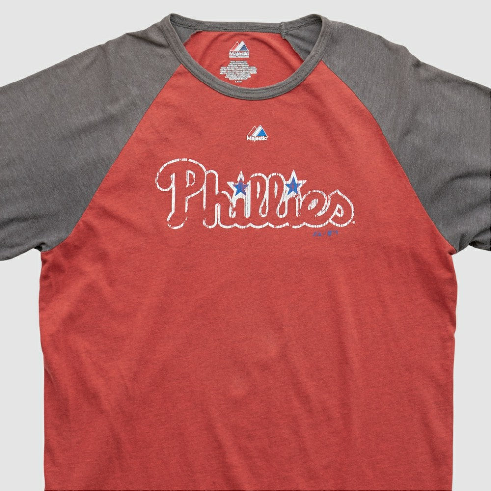 Philadelphia Phillies Majestic 2000s T-shirt Near Me