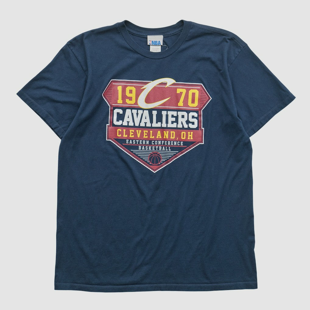 Vintage Cleveland Cavaliers NBA 2000s T-shirt Navy