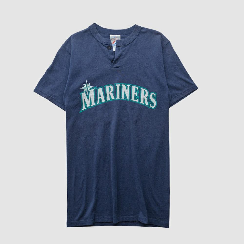 Seattle Mariners Genuine Merchandise 2000s T-shirt Sale