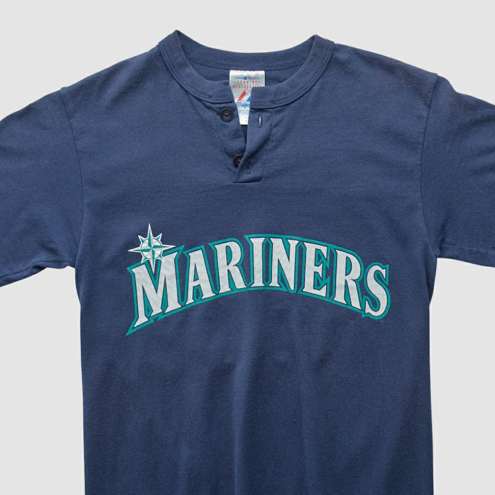 Seattle Mariners Genuine Merchandise 2000s T-shirt Sale
