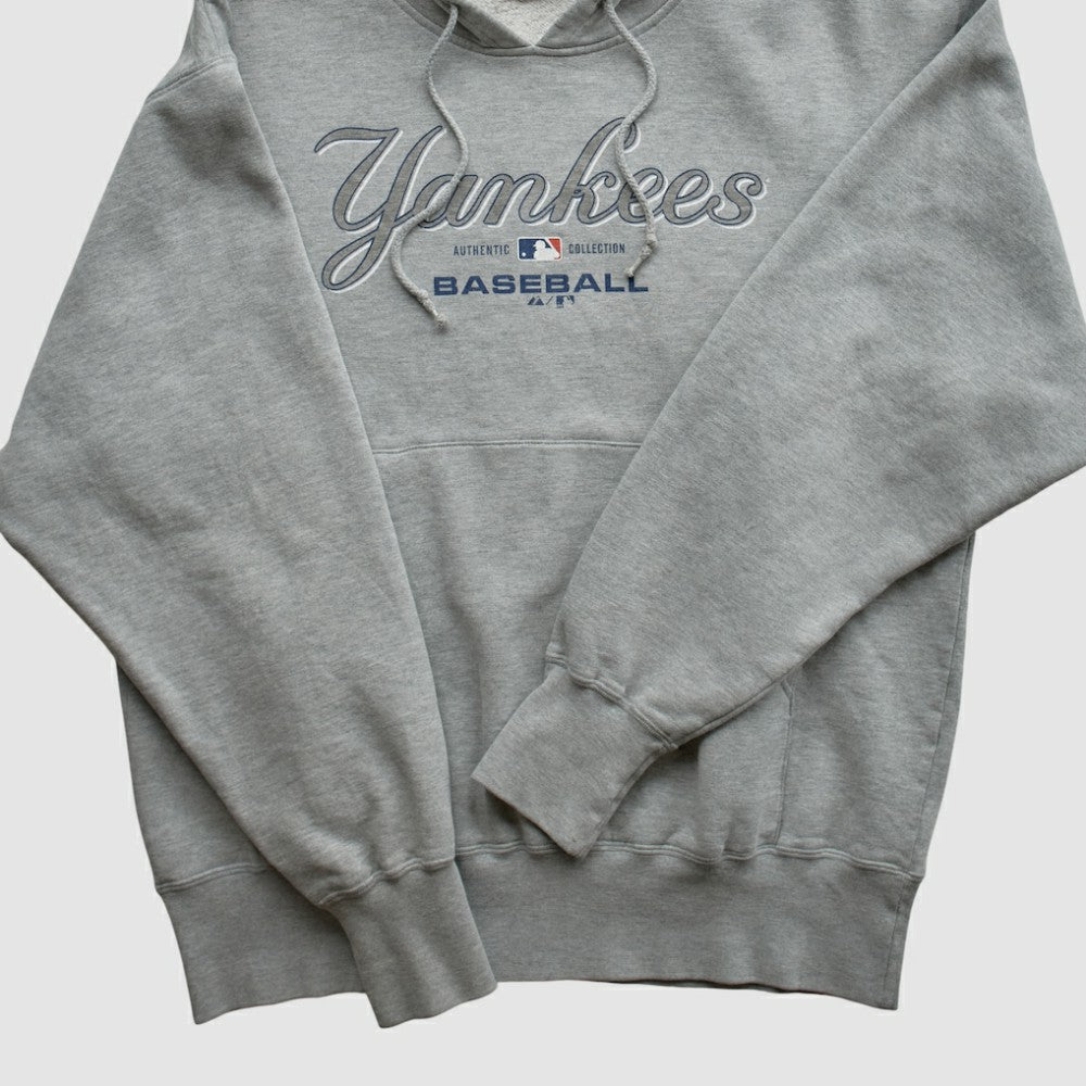 New York Yankees Majestic 2000s Hooded Pullover Sweatshirt Online