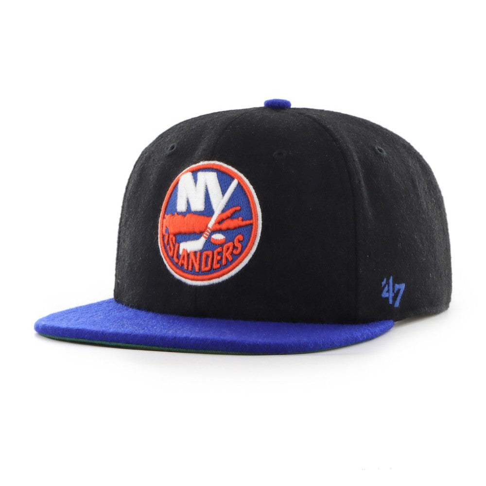 New York Islanders '47 Aldrich 2-Tone Captain Adjustable Hat - Black/Royal | 47 brand Lifestyle