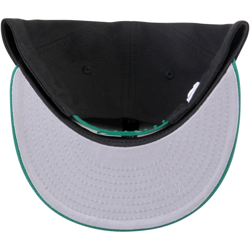 New Era Boston Celtics 2-Tone 9FIFTY Adjustable Snapback Hat Black/Kelly Green