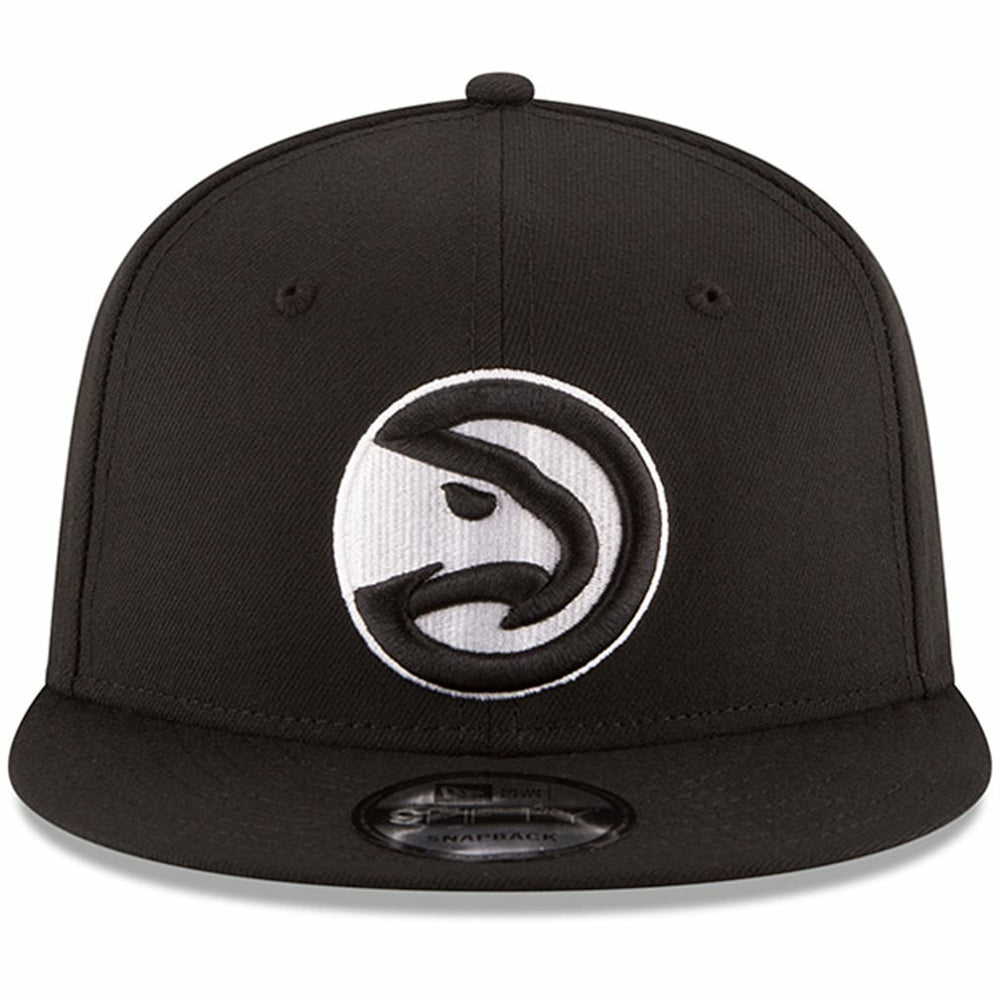 New Era Atlanta Hawks Black & White Logo 9FIFTY Adjustable Snapback Hat Black