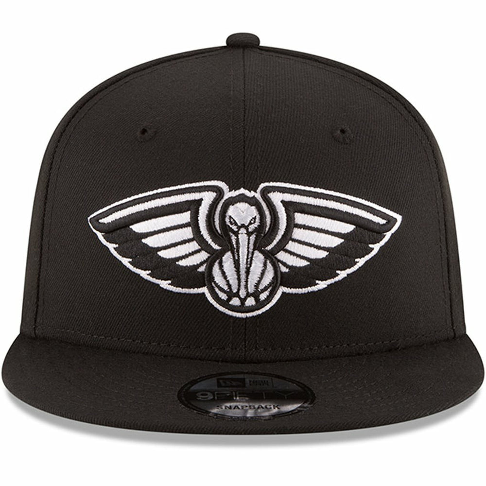 New Era New Orleans Pelicans Black & White Logo 9FIFTY Adjustable Snapback Hat Black