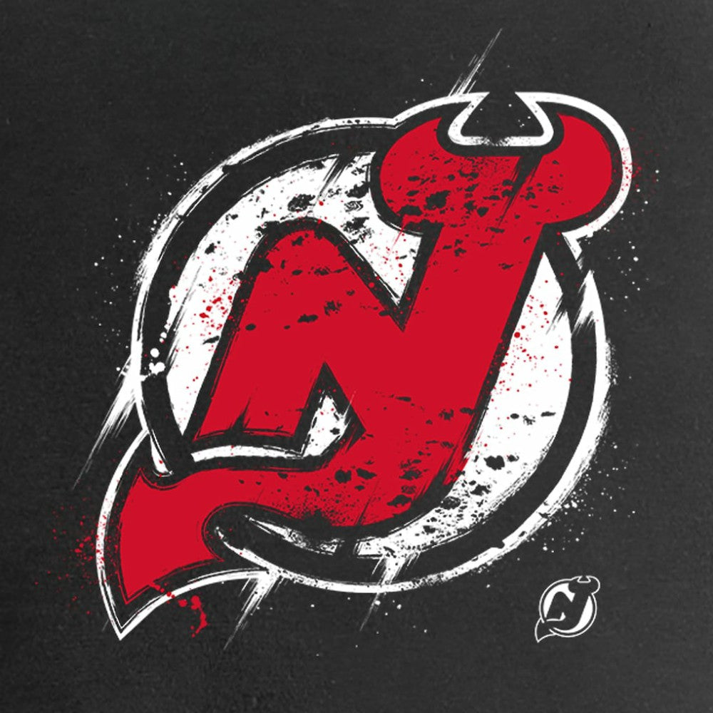 New Jersey Devils Women's Splatter Logo V-Neck T-Shirt - Black | NHL near me