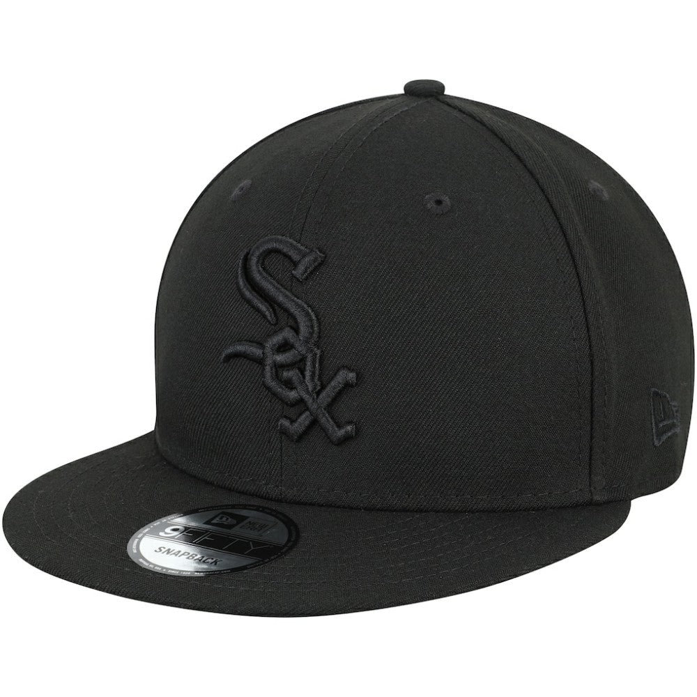 Chicago White Sox New Era Black on Black 9FIFTY Team Snapback Adjustable Hat Online