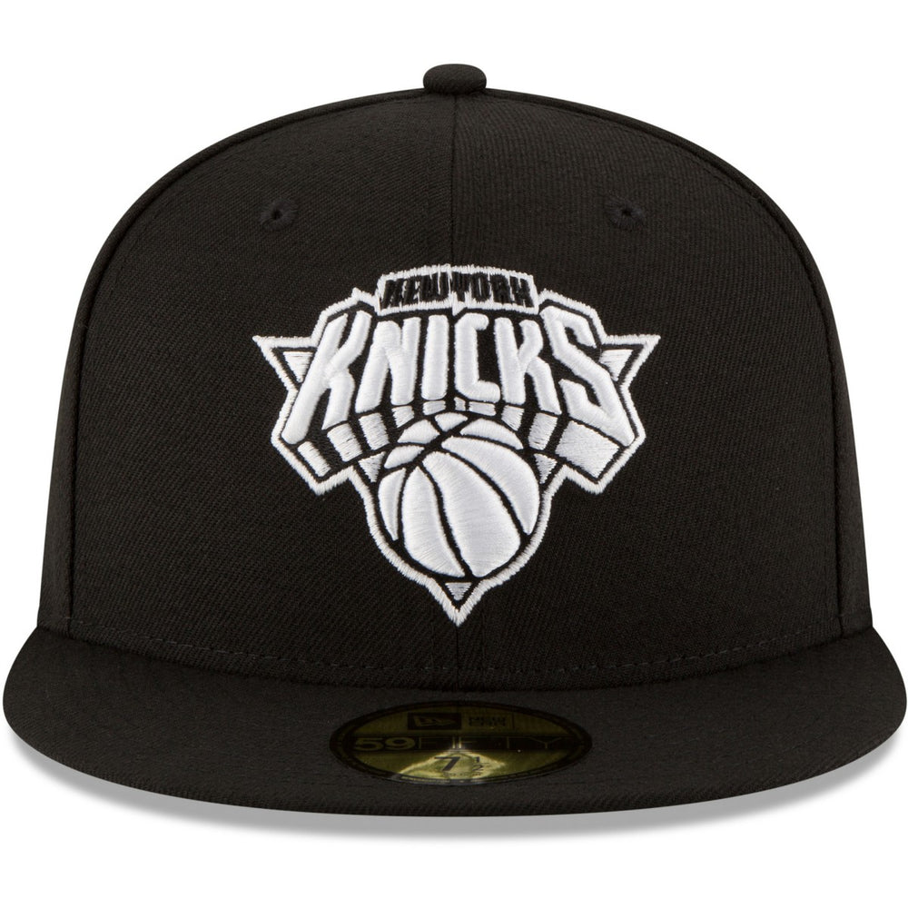 New Era New York Knicks Black & White Logo 59FIFTY Fitted Hat Black