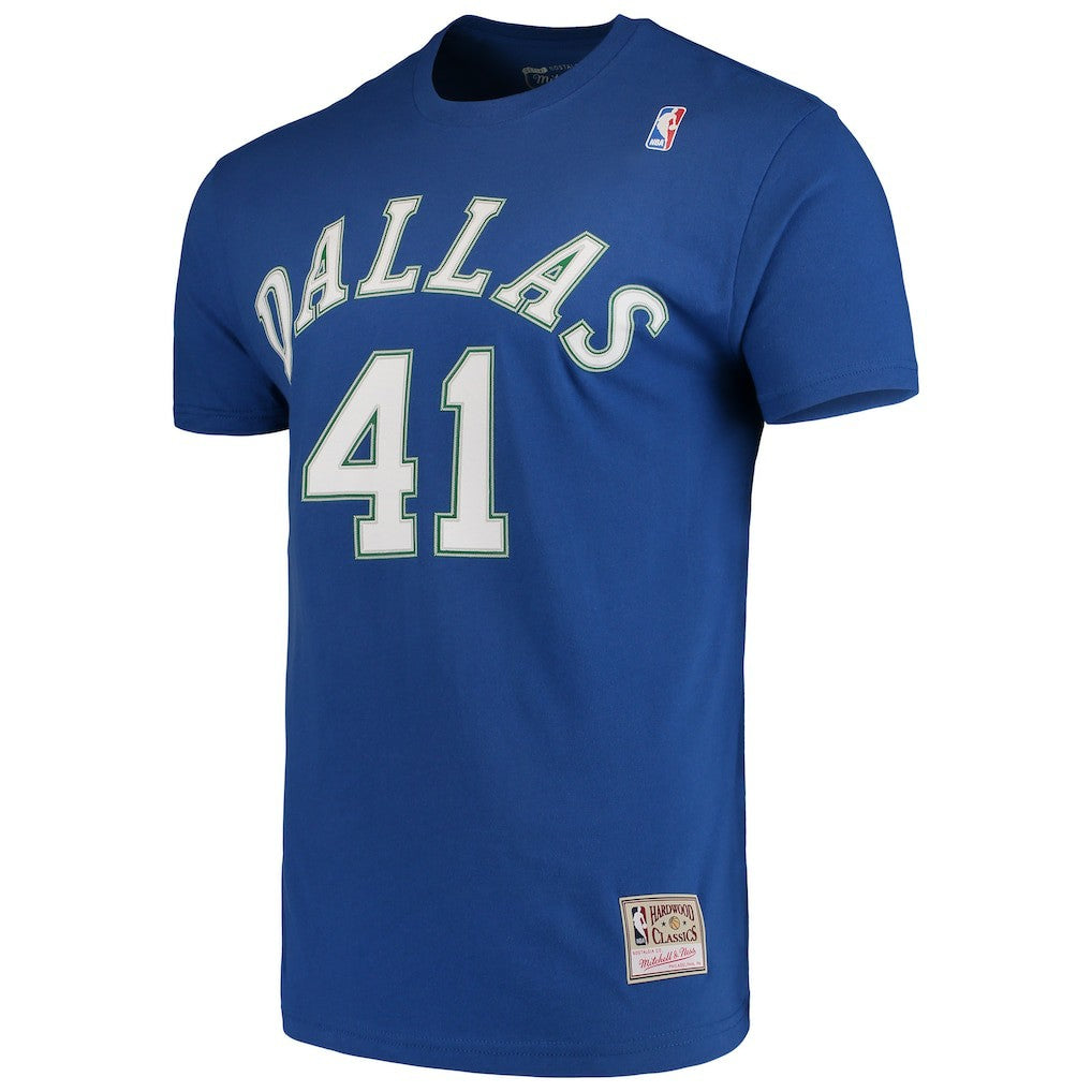 Mitchell & Ness Dirk Nowitzki Dallas Mavericks Hardwood Classics Team Name & Number T-Shirt Blue