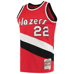 Mitchell & Ness Clyde Drexler Portland Trail Blazers 1983/84 Hardwood Classics Swingman Jersey Red