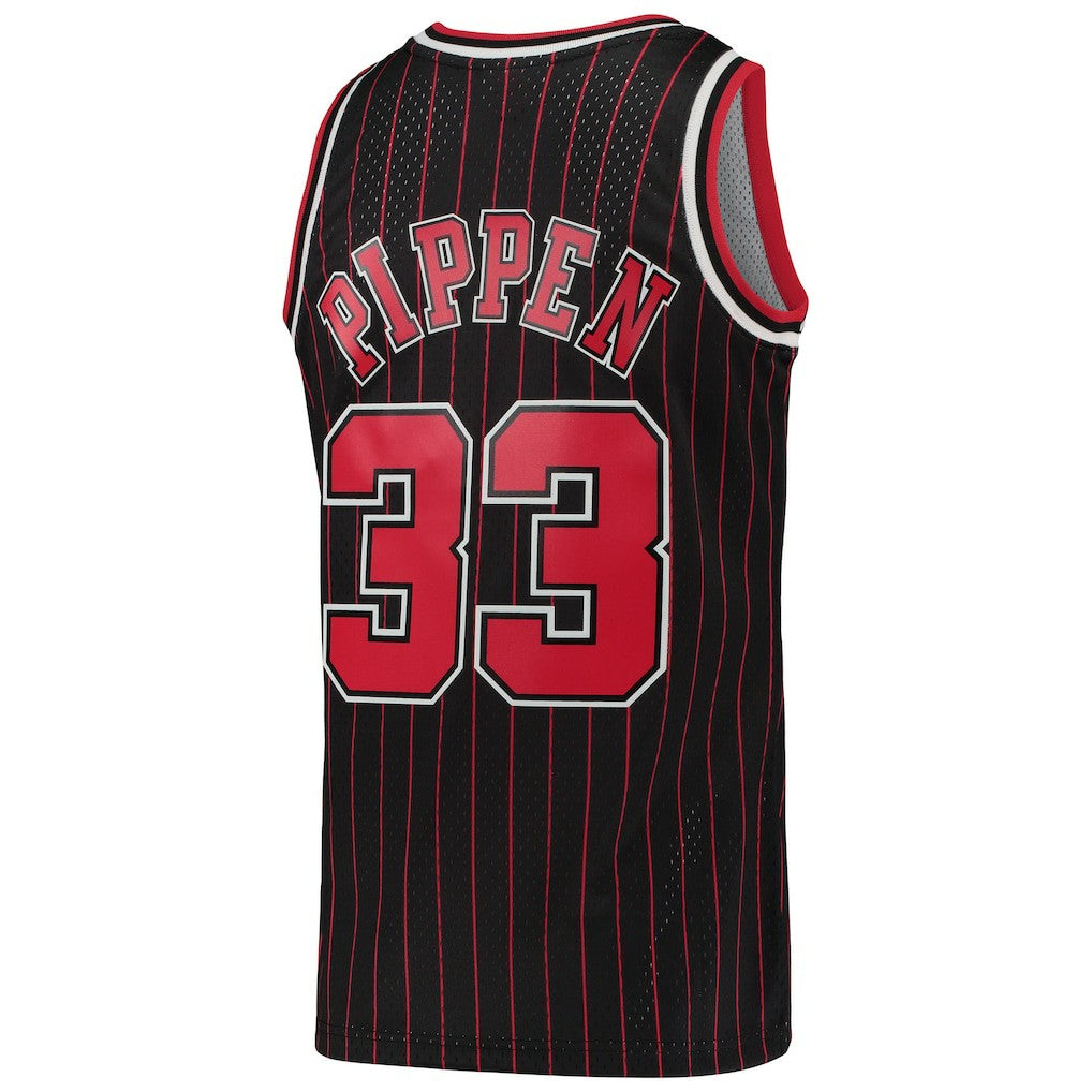 Mitchell & Ness Scottie Pippen Chicago Bulls Hardwood Classics Swingman Jersey Black