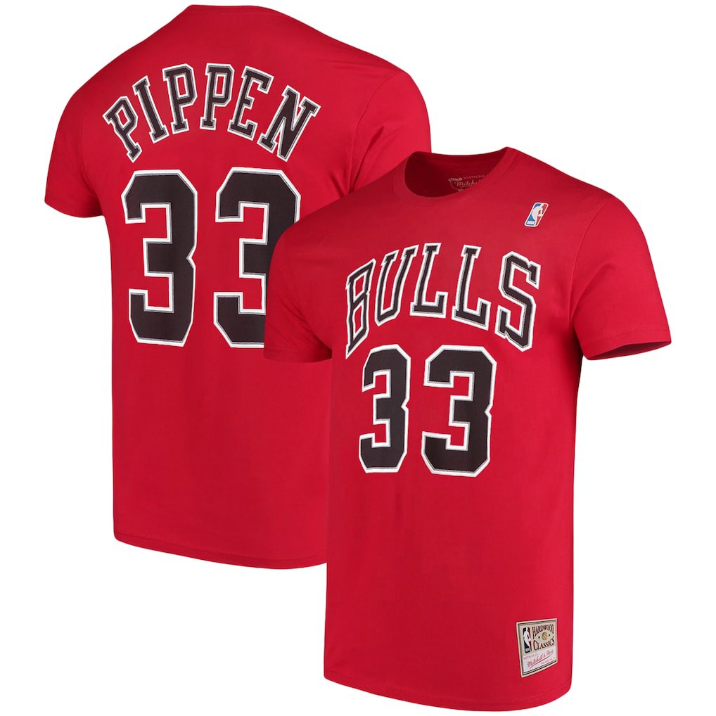 Mitchell & Ness Scottie Pippen Chicago Bulls Hardwood Classics Name & Number Player T-Shirt Red